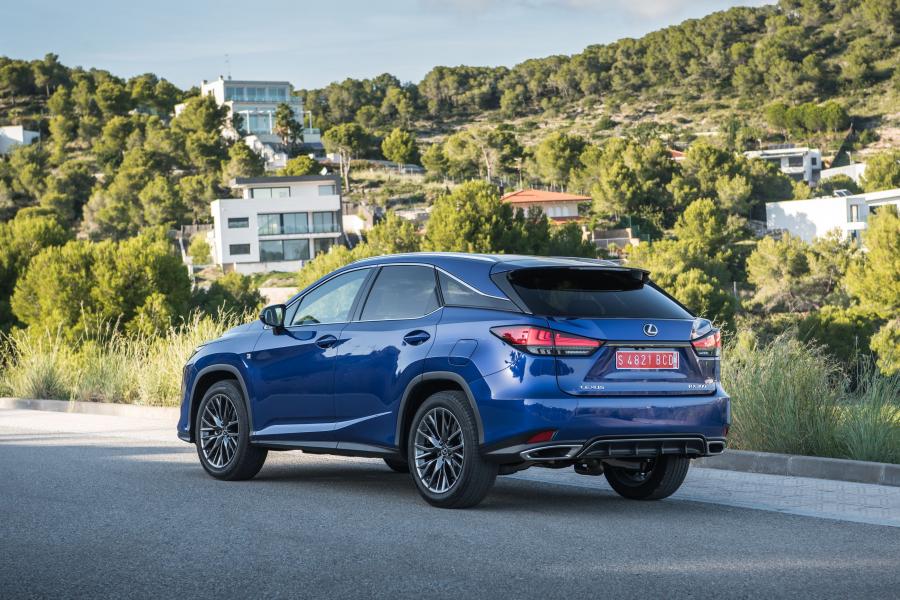  Lexus RX300 F-Sport 2019 года  (WW) (фото 15 из 80)
